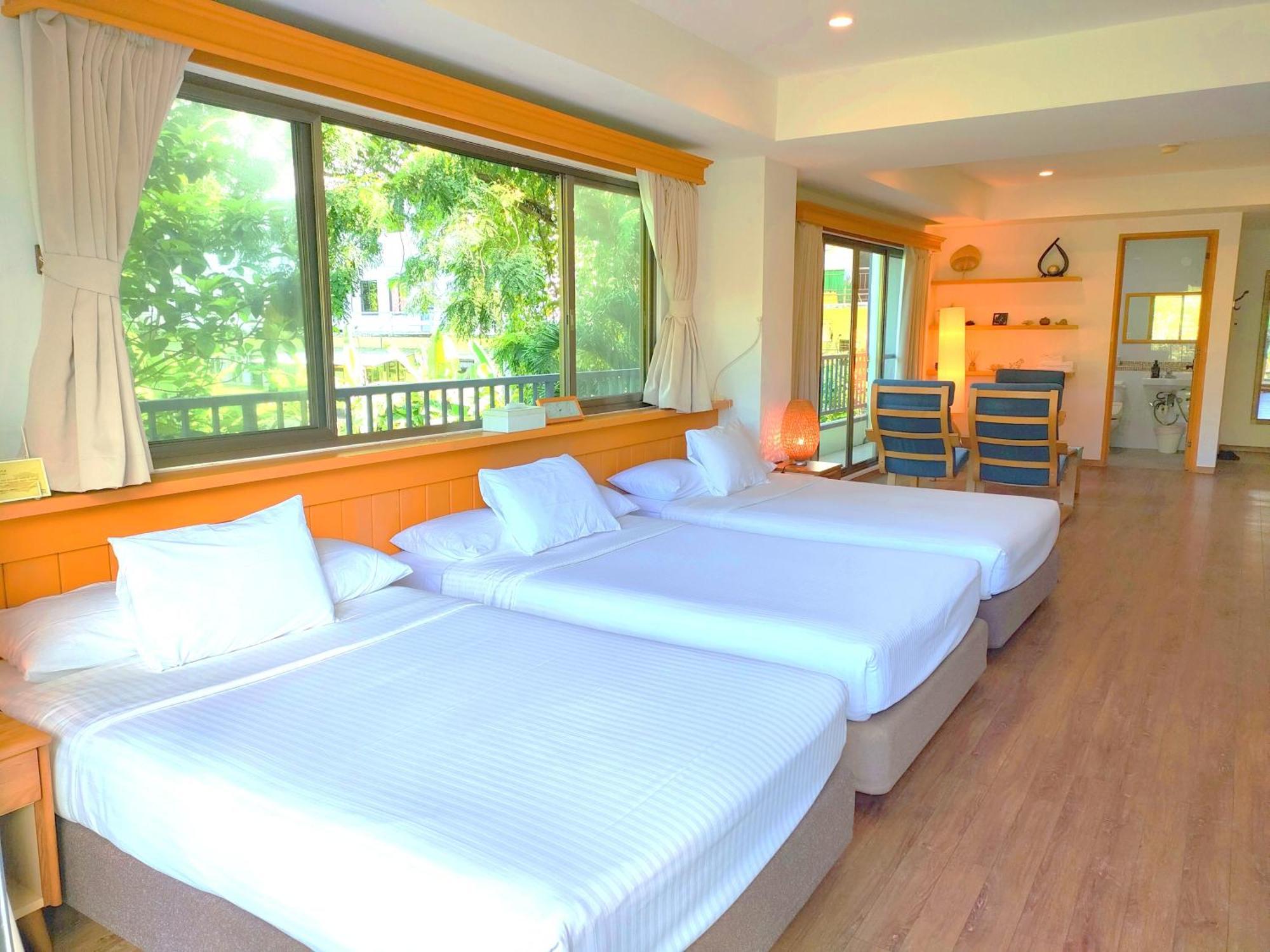 Garden Palace Downtown Koror Rum bild